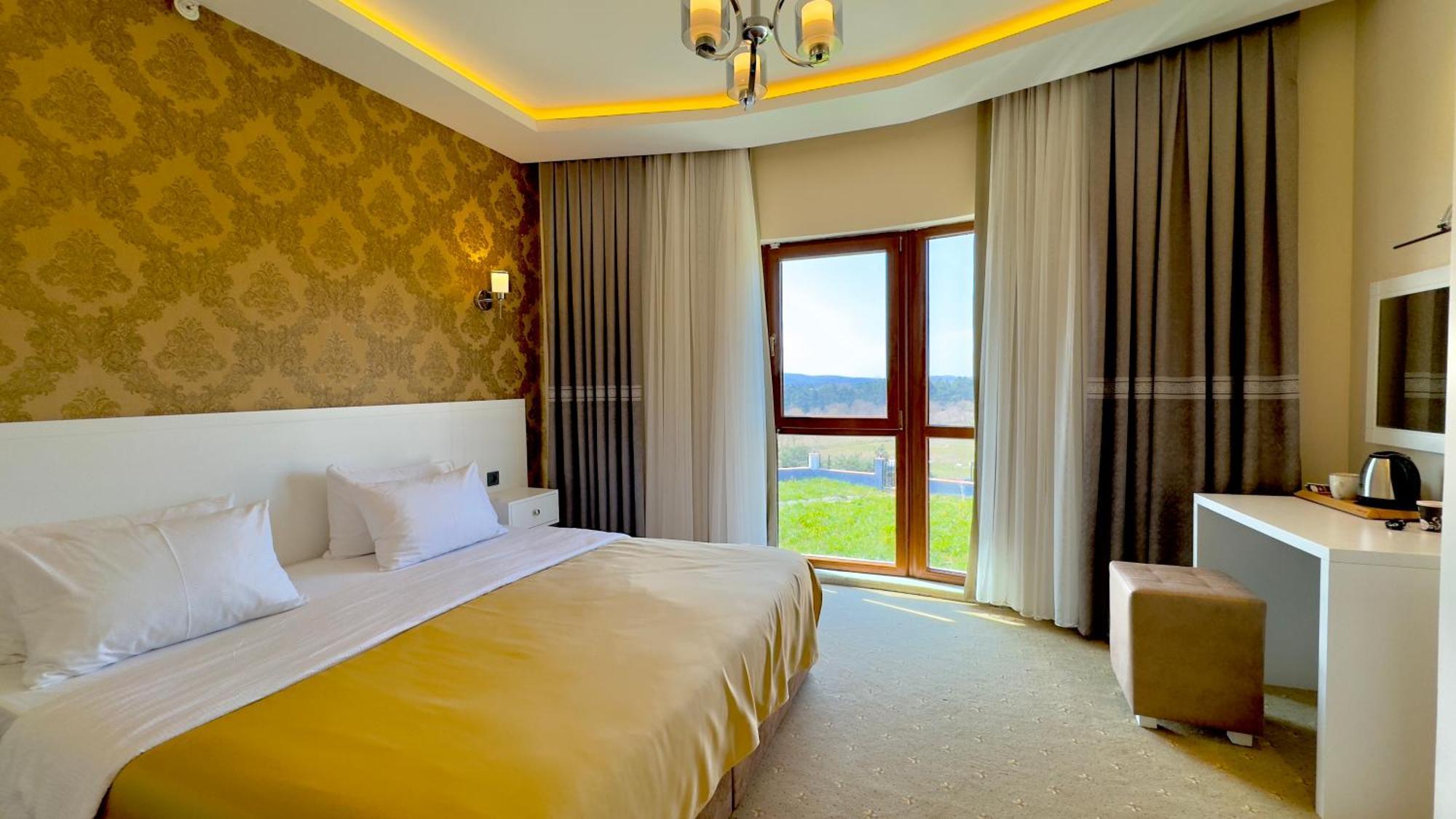 Green Roof Hotel & Spa Terkos Exterior photo