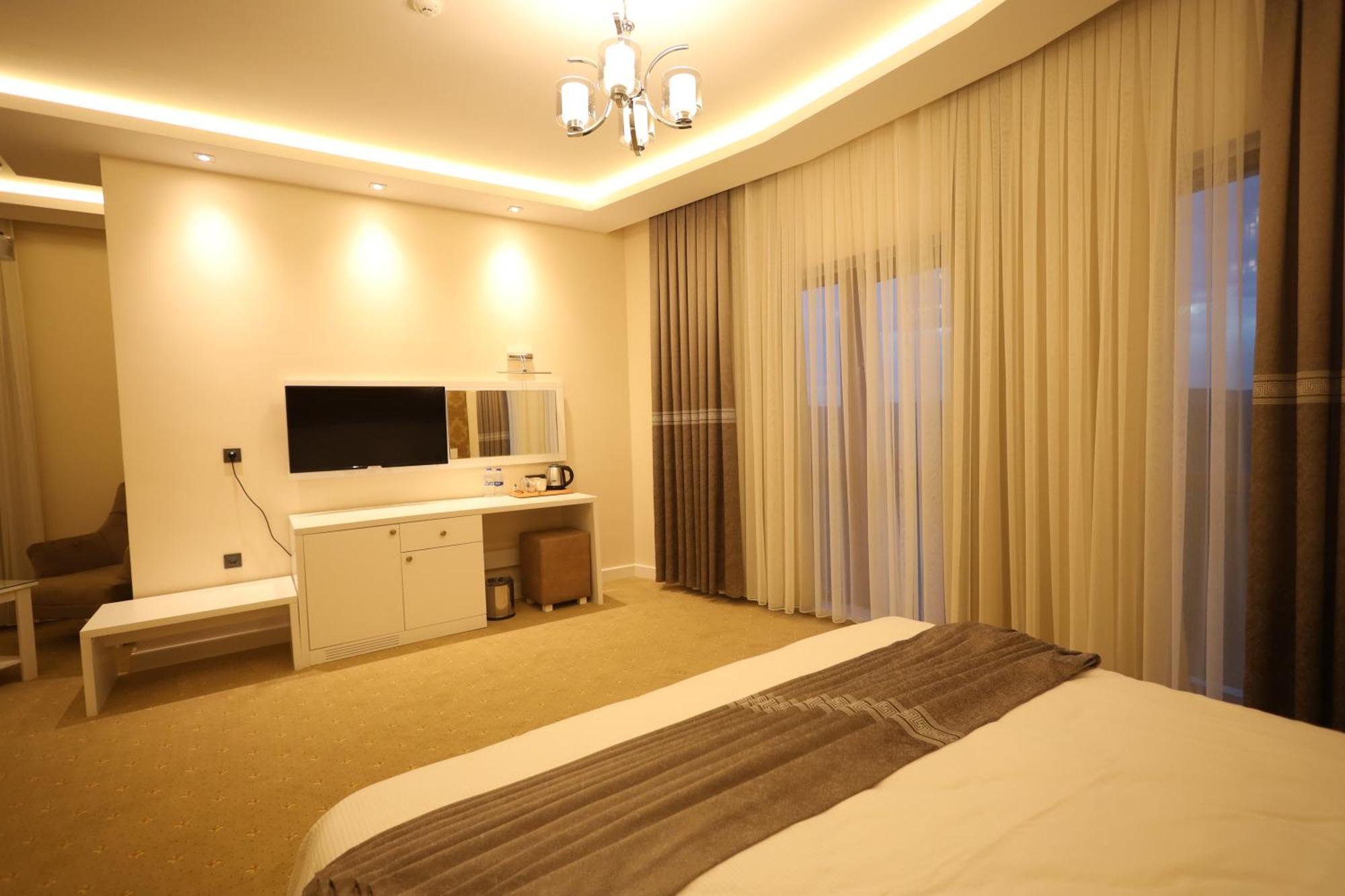 Green Roof Hotel & Spa Terkos Exterior photo